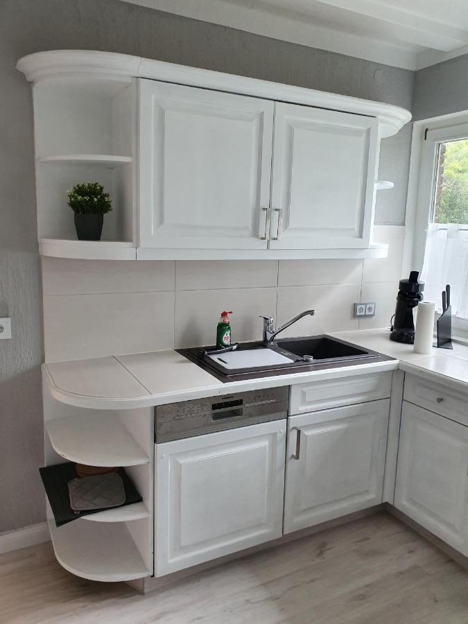 Tolle 125M² Erdgeschosswohnung Im Einzelhaus Кальтенкирхен Экстерьер фото